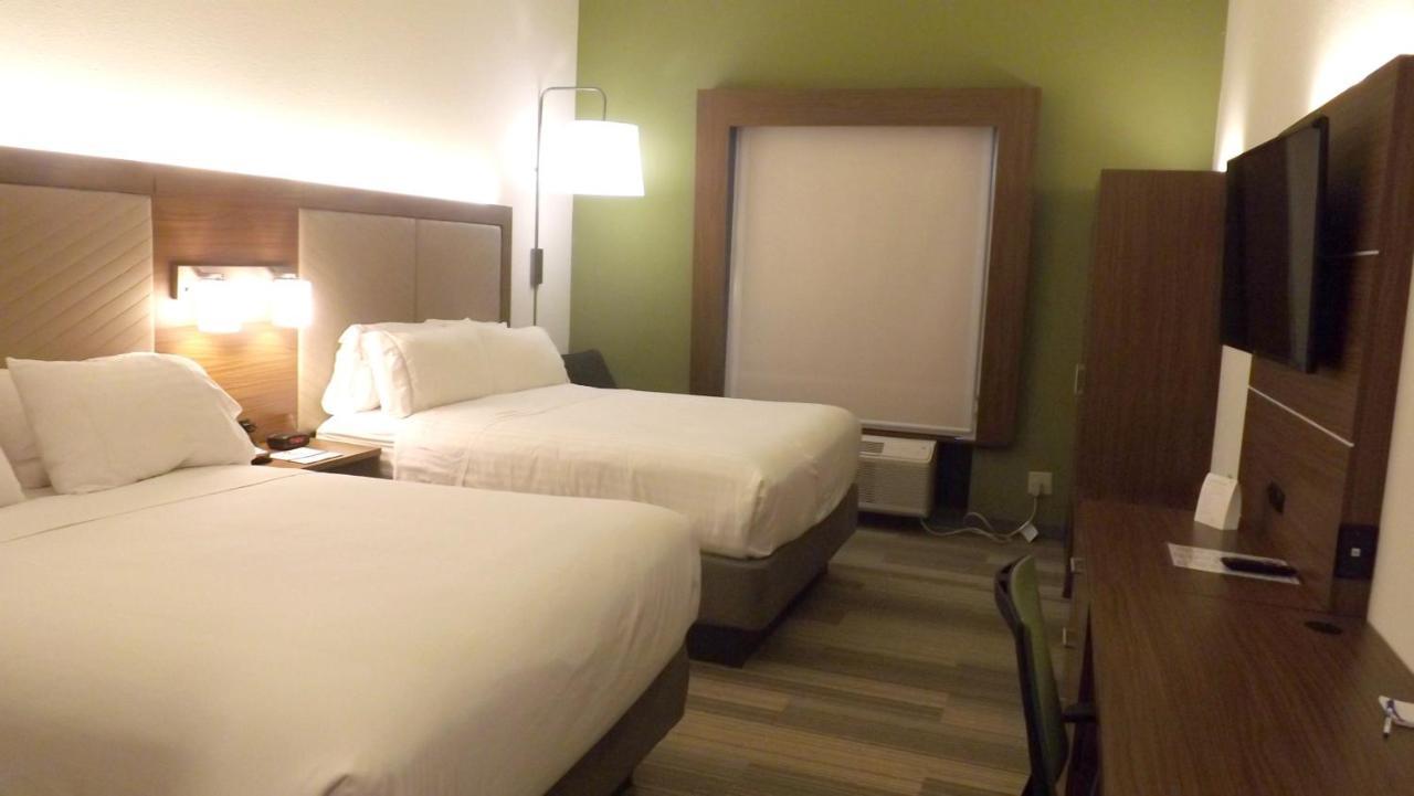 Holiday Inn Express & Suites Dyersburg By Ihg Eksteriør billede