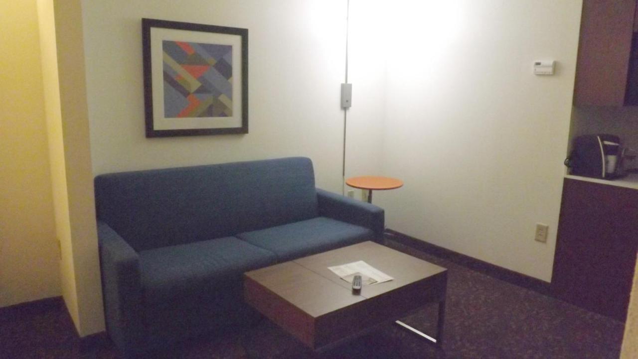 Holiday Inn Express & Suites Dyersburg By Ihg Eksteriør billede