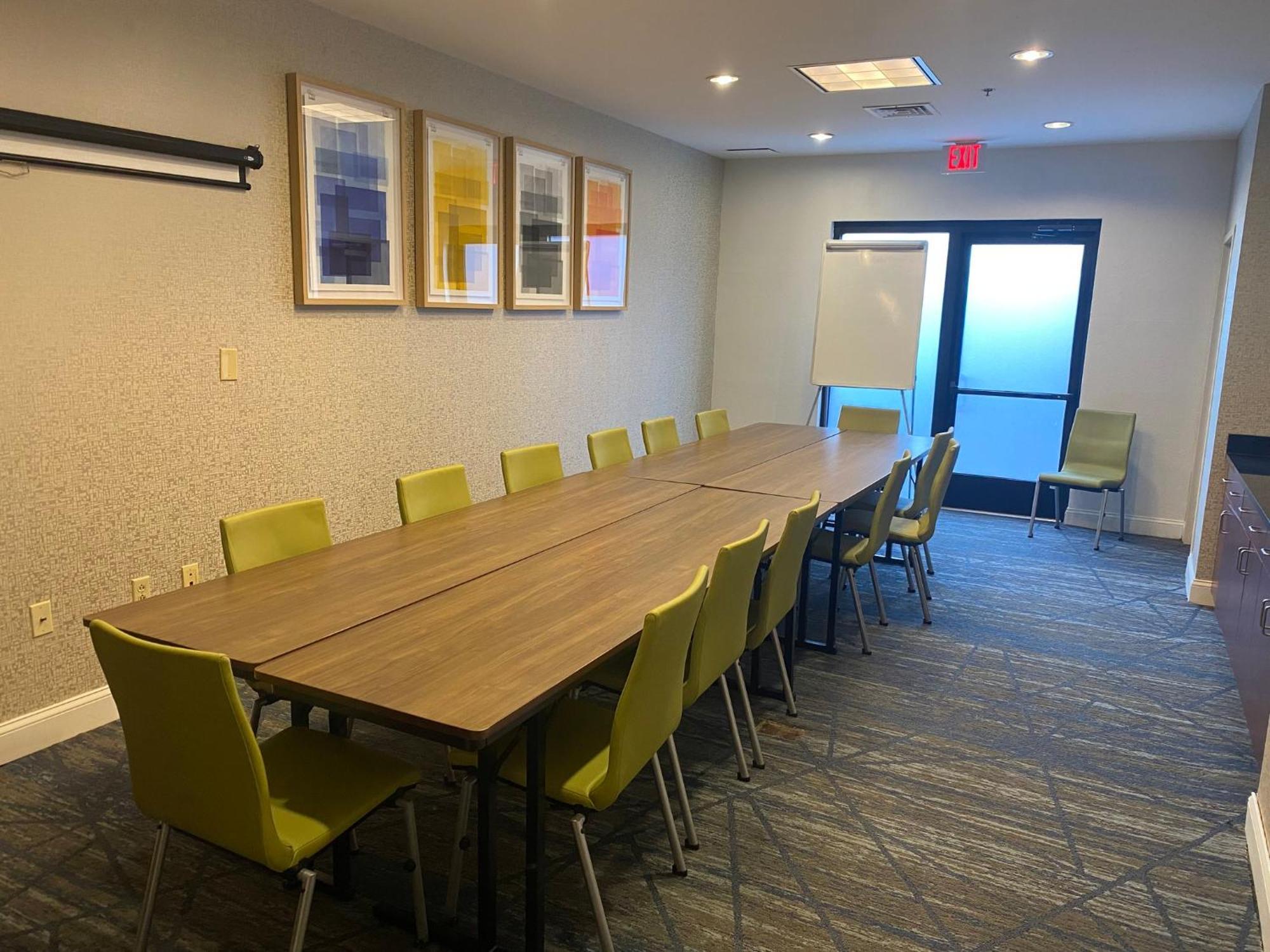 Holiday Inn Express & Suites Dyersburg By Ihg Eksteriør billede
