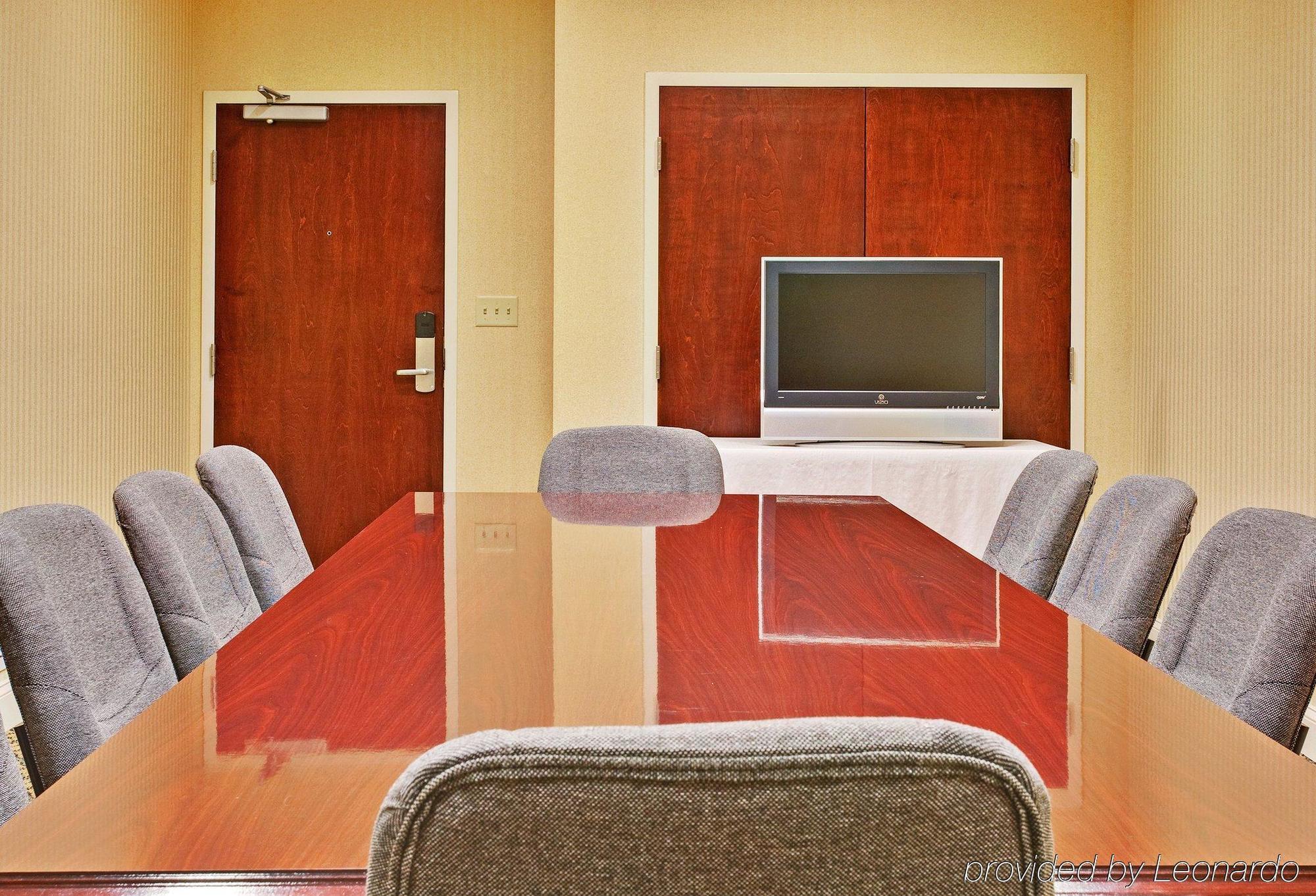 Holiday Inn Express & Suites Dyersburg By Ihg Faciliteter billede
