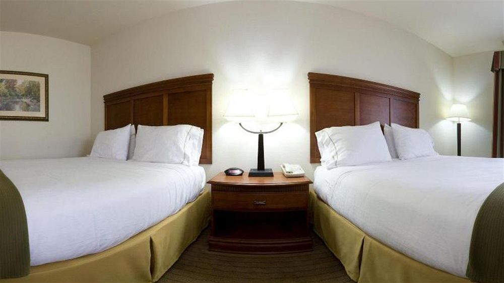 Holiday Inn Express & Suites Dyersburg By Ihg Eksteriør billede